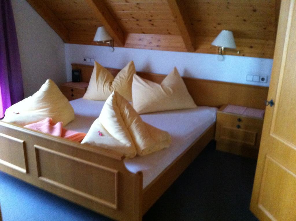 Hotel Loffele Weissbriach Bilik gambar